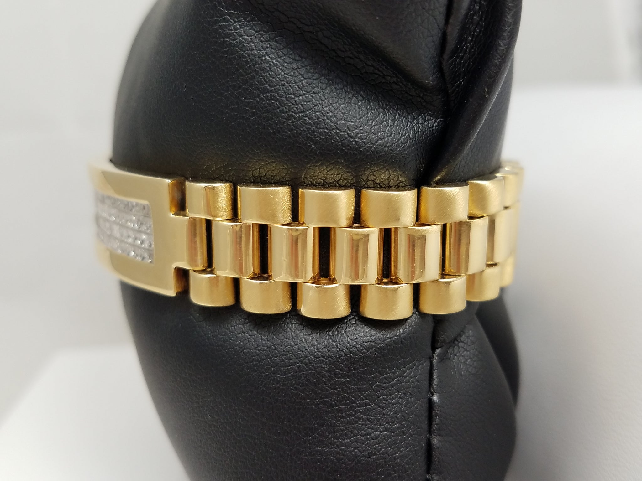 Dynamic Men's 18k Yellow Gold 3ctw+ Natural Diamond 8" Bracelet