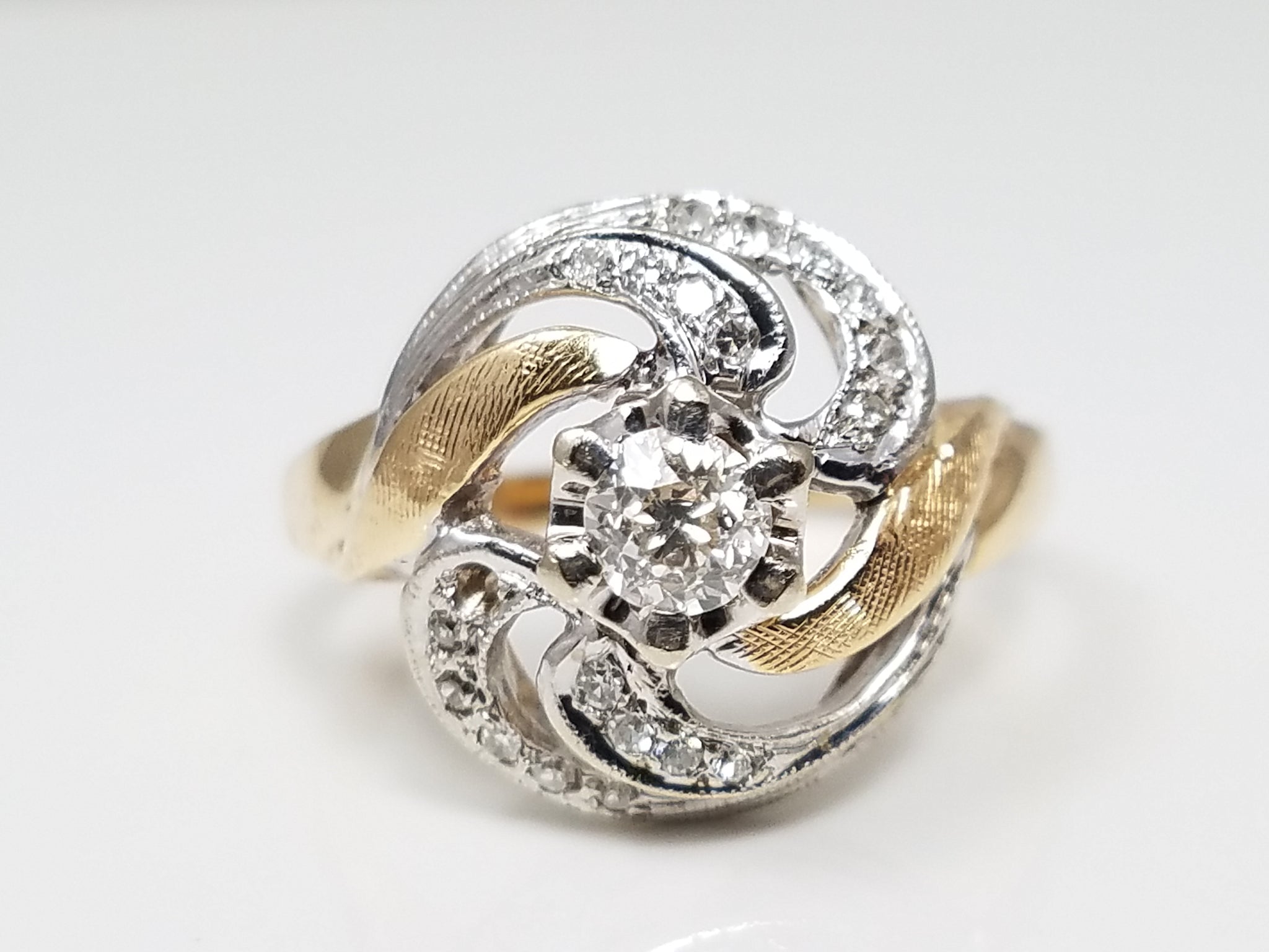 1950's Vintage 14k Two Tone Gold Natural Diamond Engagement Ring