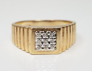 Simple 10k Yellow Gold Natural Daimond Ring Band