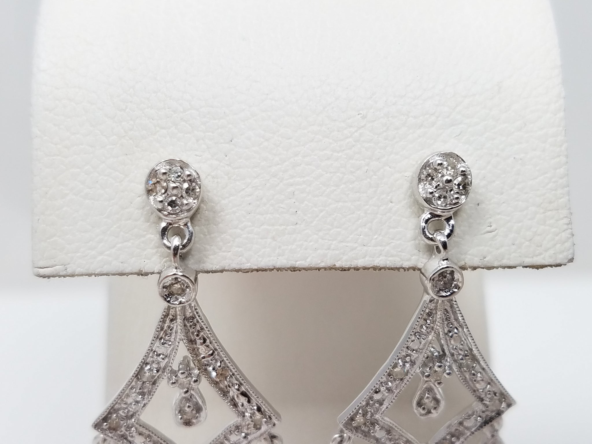 Luxurious 14k White Gold Natural Diamond Dangle Earrings