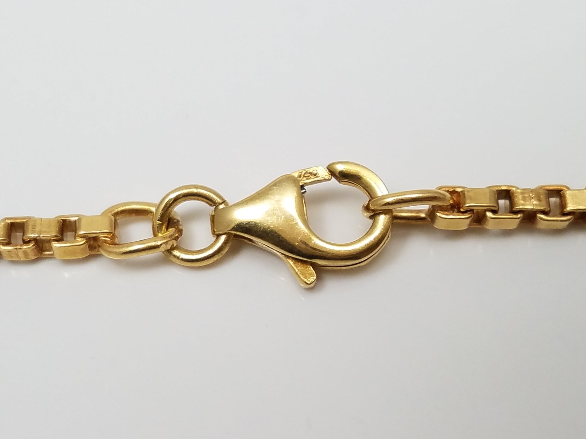 Luxurious 18k Solid Box Link Chain