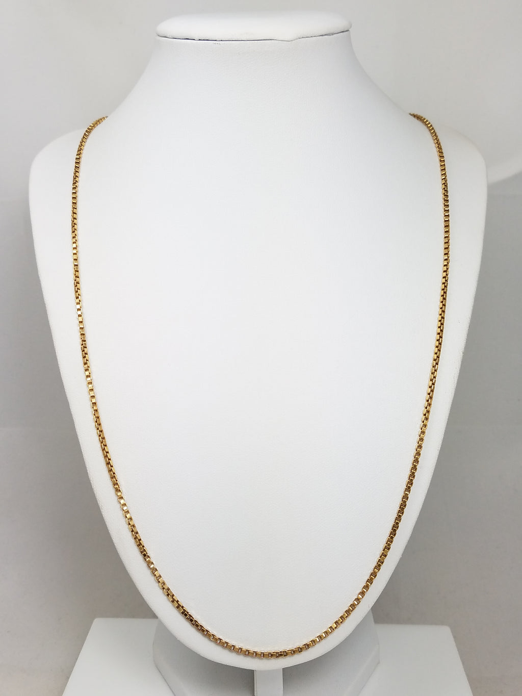 Luxurious 18k Solid Box Link Chain