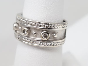 Chic 14k White Gold Natural Diamond Etruscan Design Ring Band