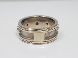 Chic 14k White Gold Natural Diamond Etruscan Design Ring Band