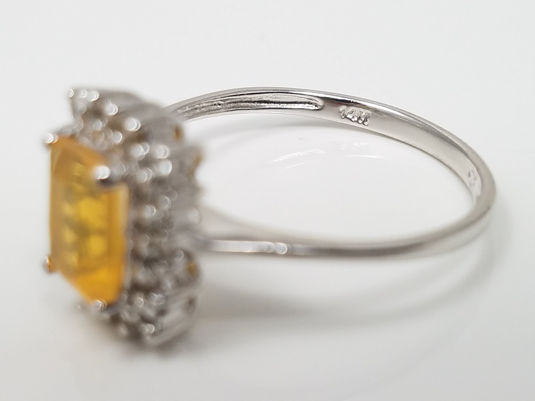Stylish 14k Lab Grown Gem Ring