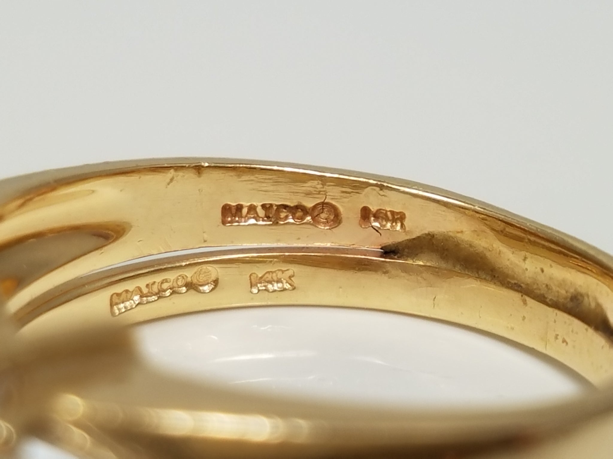 Showy 14k Yellow Gold Natural Diamond Engagement Ring Set