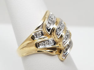 Glamorous 10k Two Tone Gold Natural Diamond Ring