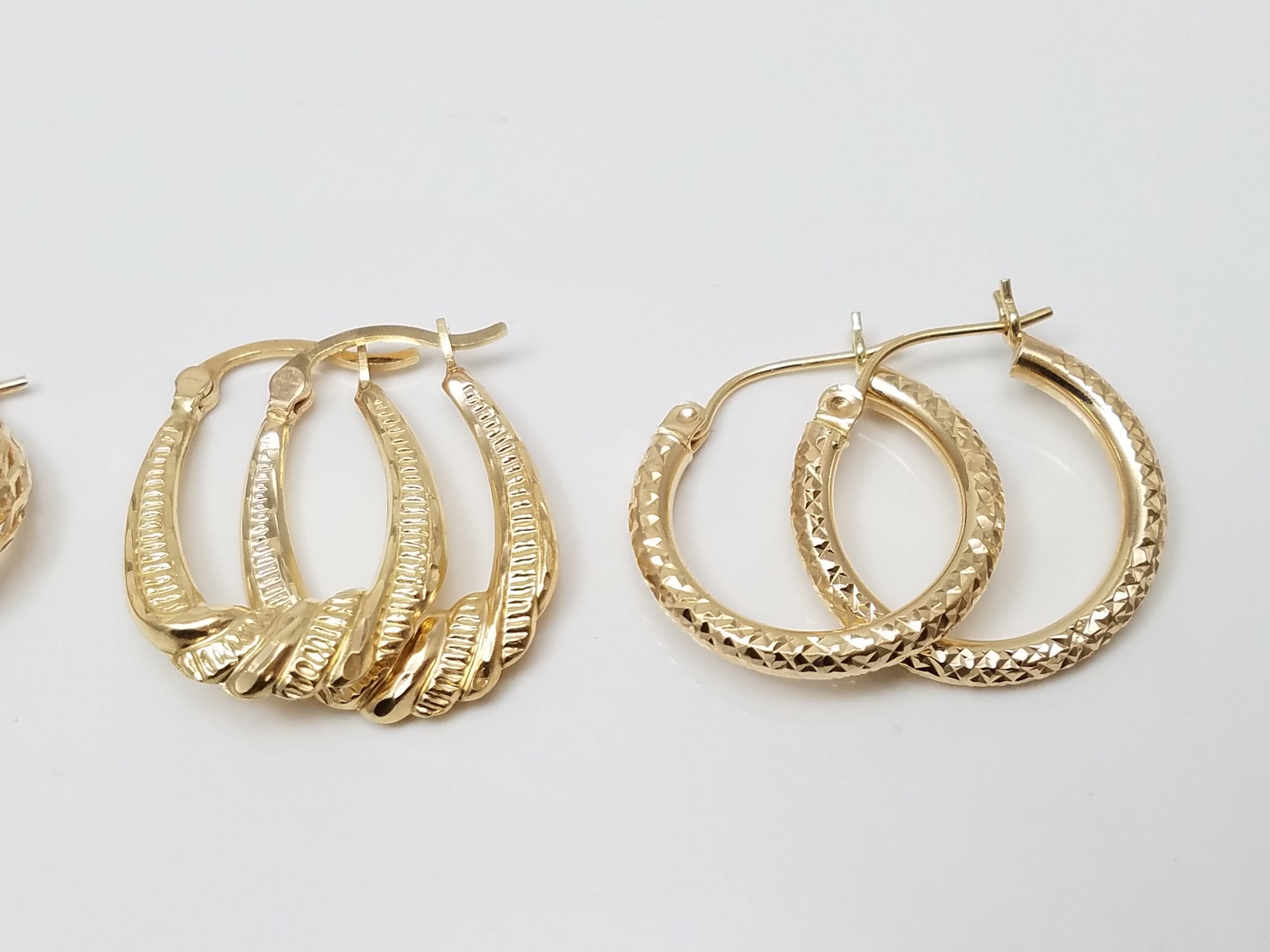 Awesome 14k Yellow Gold Hollow Hoop Lot