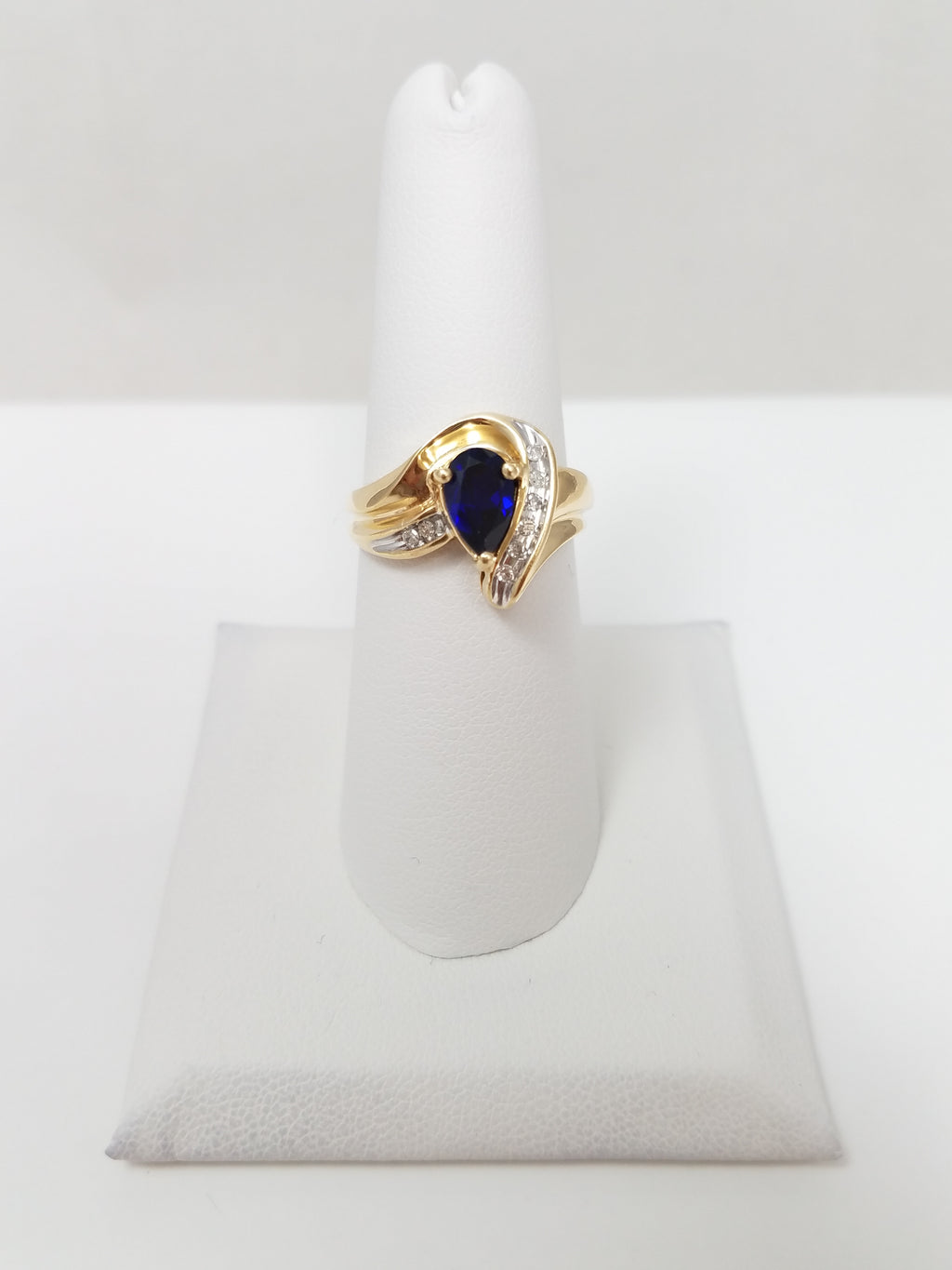 Lavish 10k Yellow Gold Lab Created Sapphire Natural Diamond Ring
