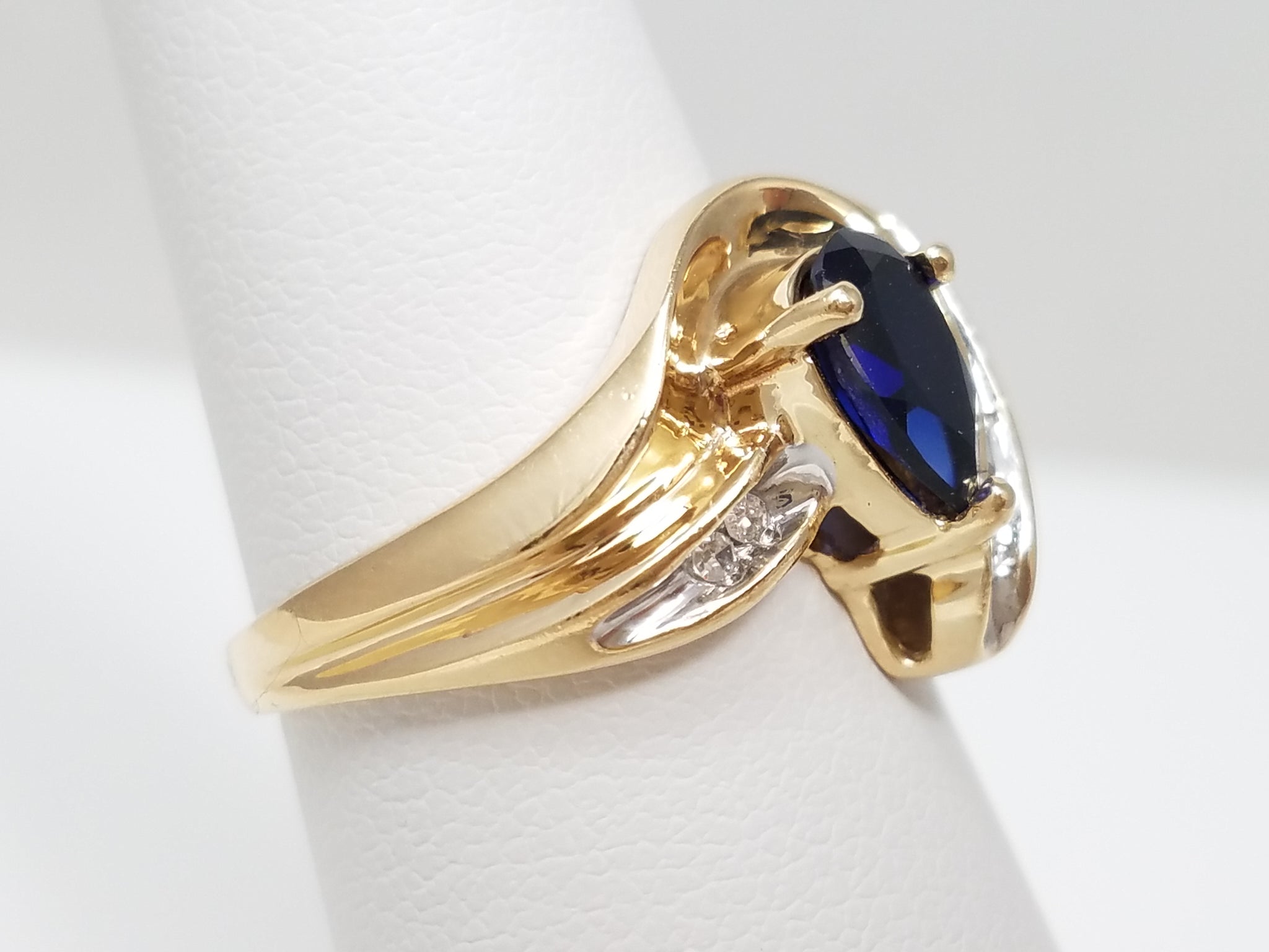 Lavish 10k Yellow Gold Lab Created Sapphire Natural Diamond Ring