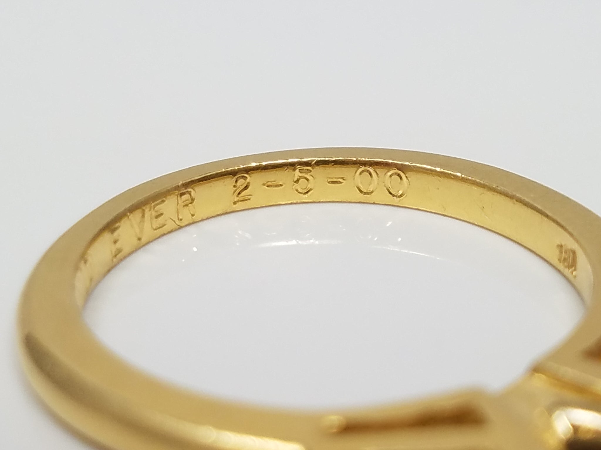 Classic 18k Yellow Gold Natural Diamond Engagement Ring Set Mount