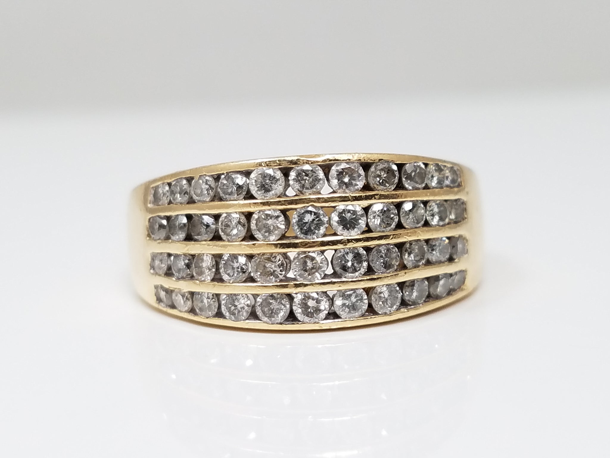 14k Yellow Gold Natural Diamond Ring Band