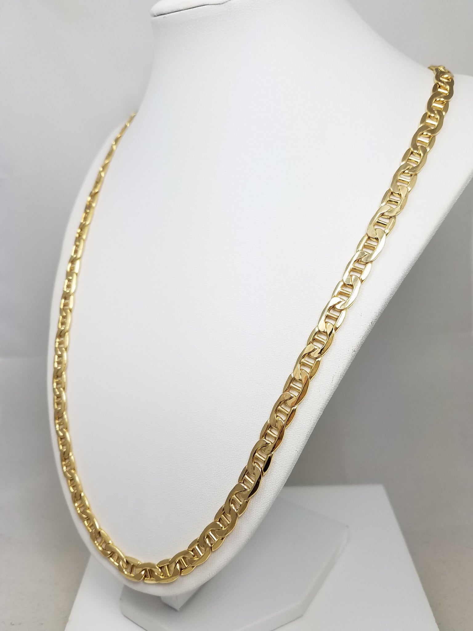 Sporty 24" 10k Yellow Gold Hollow Mariner Link Chain Necklace