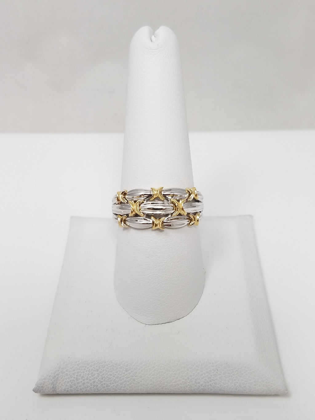 18k Two Tone Gold Ribbon Ring Band