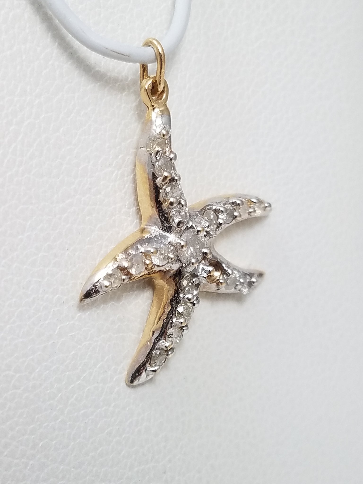 14k Two Tone Gold Natural Diamond Starfish Pendant