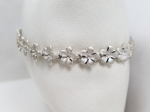 14k White Gold Plumeria Flower 7.5" Bracelet