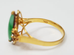 Vintage 18k Yellow Gold Natural Jade Ring