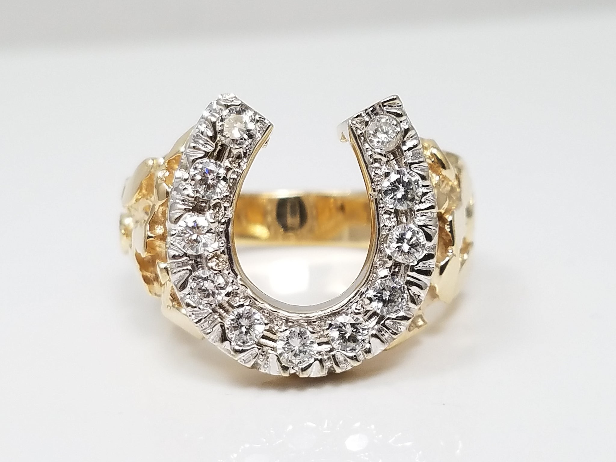 Fashionable 14k Two Tone Gold Natural Diamond Horseshoe Ring