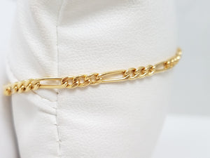 Traditional 7.25 14k Yellow Gold Figaro Link Bracelet