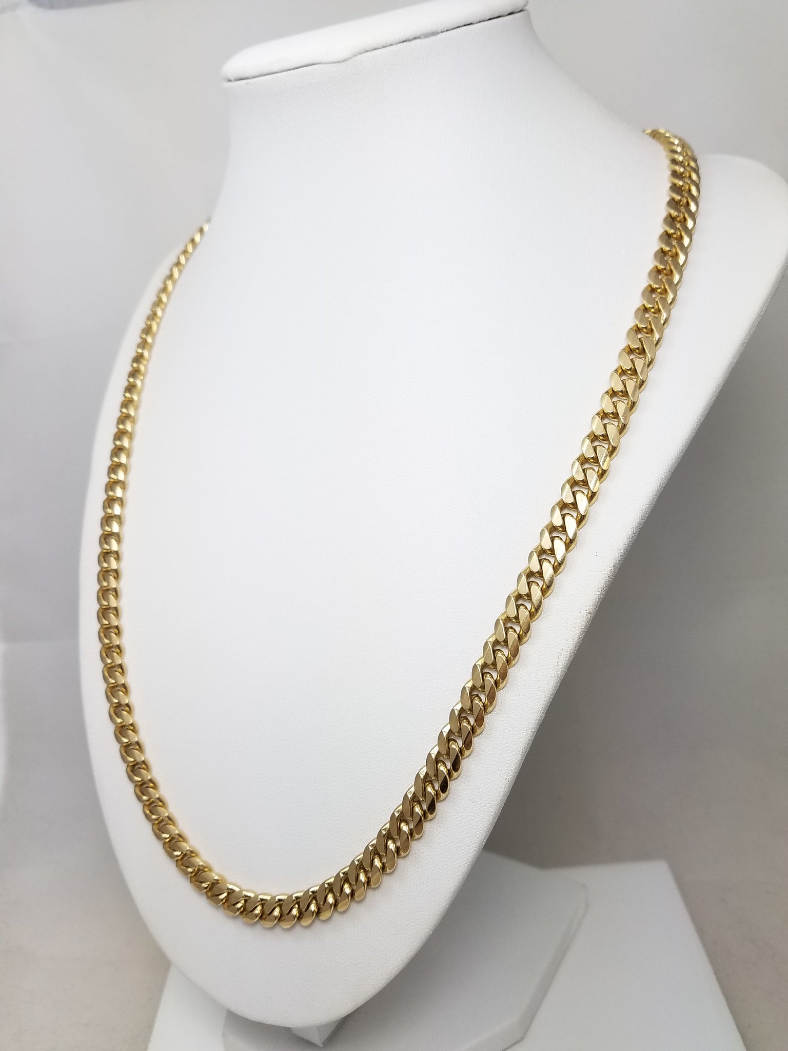 Awesome 10k Yellow Gold Solid Curb Link 6.8mm/22" Necklace