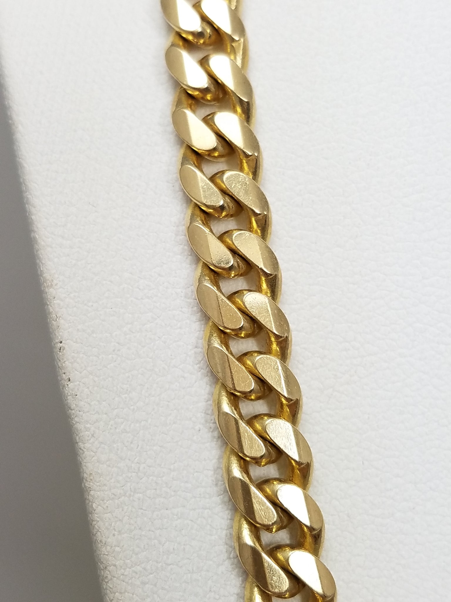Awesome 10k Yellow Gold Solid Curb Link 6.8mm/22" Necklace