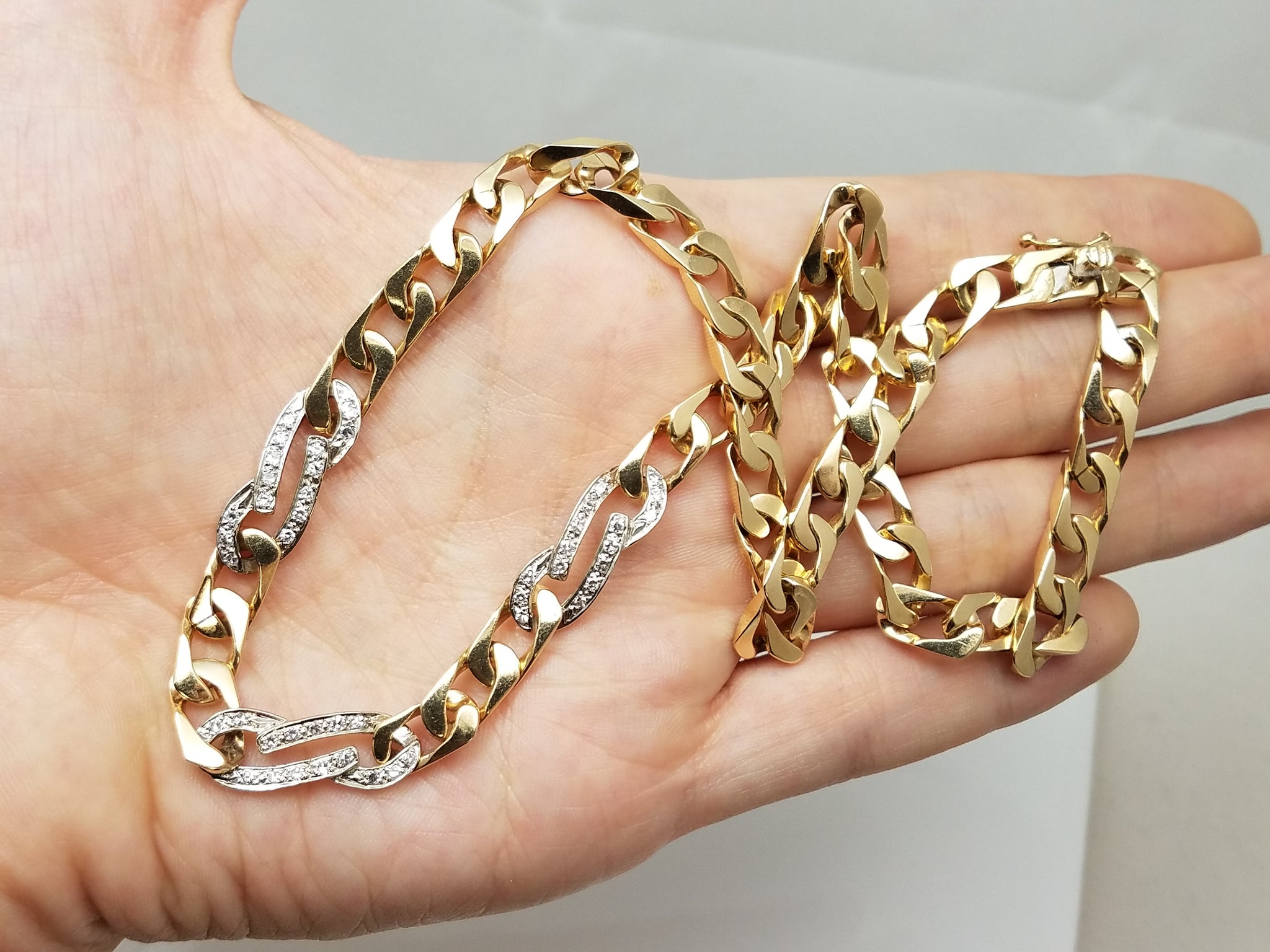 Magnificent 16.75" Solid 14k Yellow Gold Natural Diamond Curb Link Chain Necklace