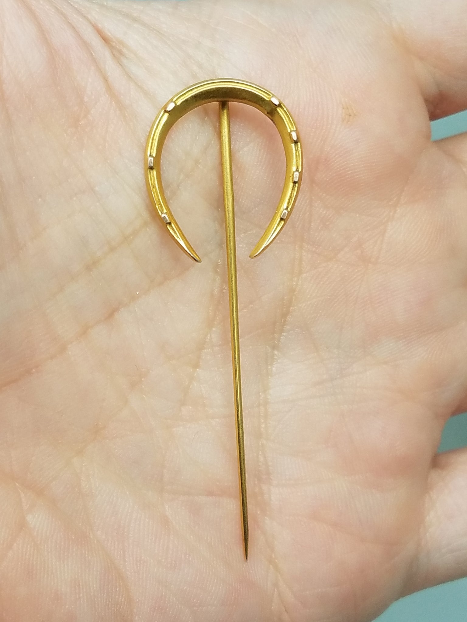 Early 1900's 10k Yellow Gold Horseshoe Stickpin
