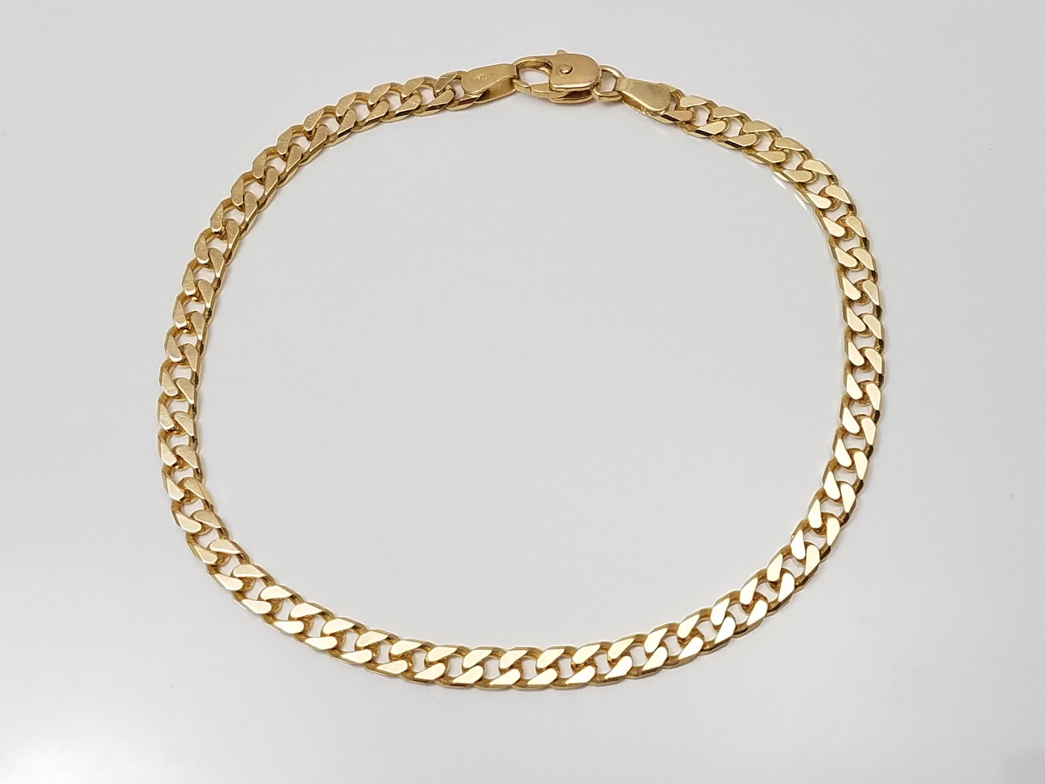 Sturdy 8" Solid 14k Yellow Gold Curb Link Bracelet