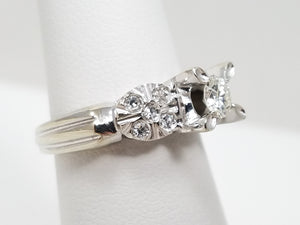Vintage 18k White Gold Natural Diamond Engagement Ring