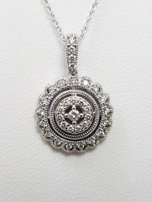 Scintillating 18" 18k White Gold Natural Diamond Circle Pendant Necklace