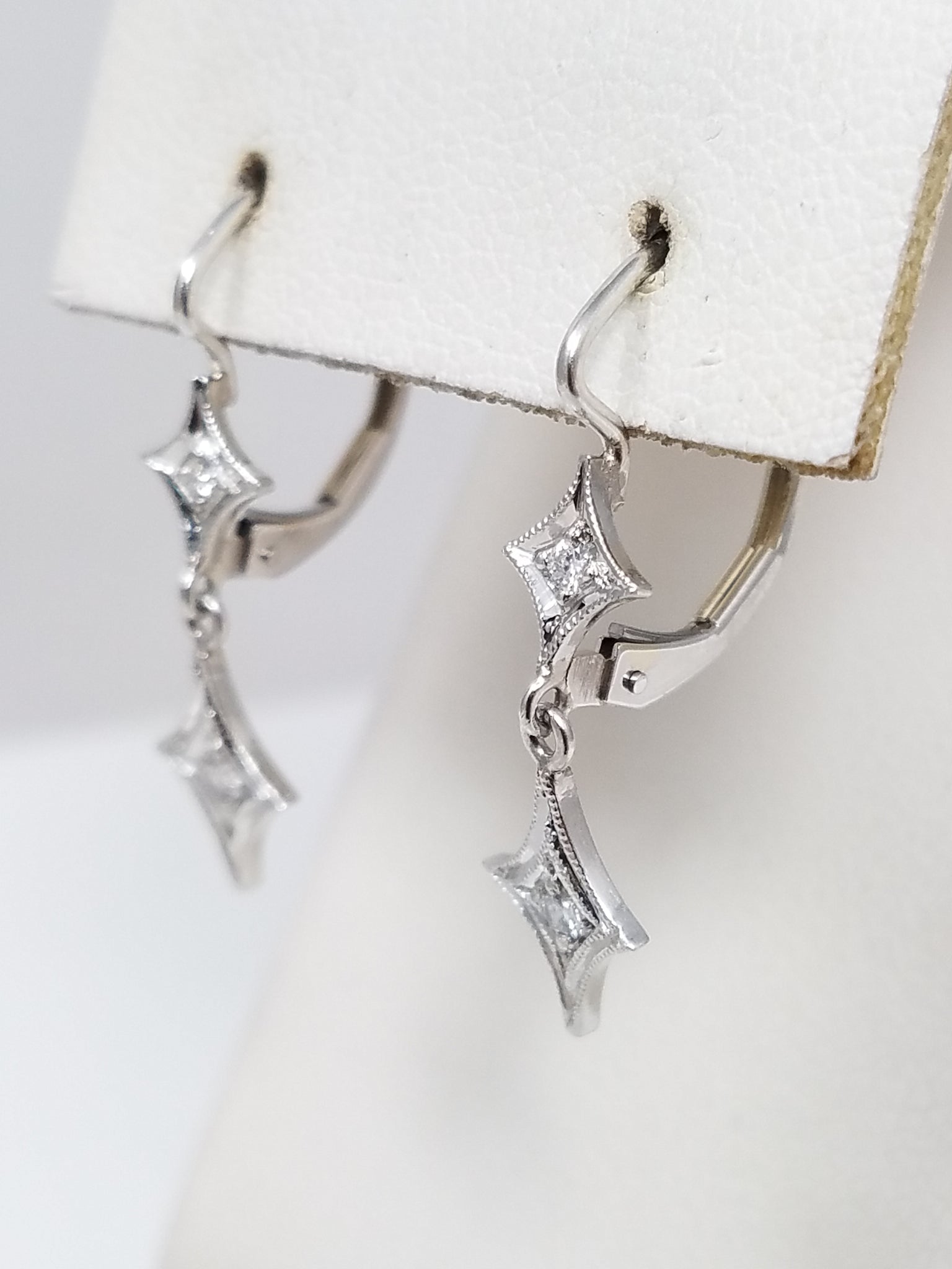 Vintage 14k White Gold Natural Diamond Dangle Earrings