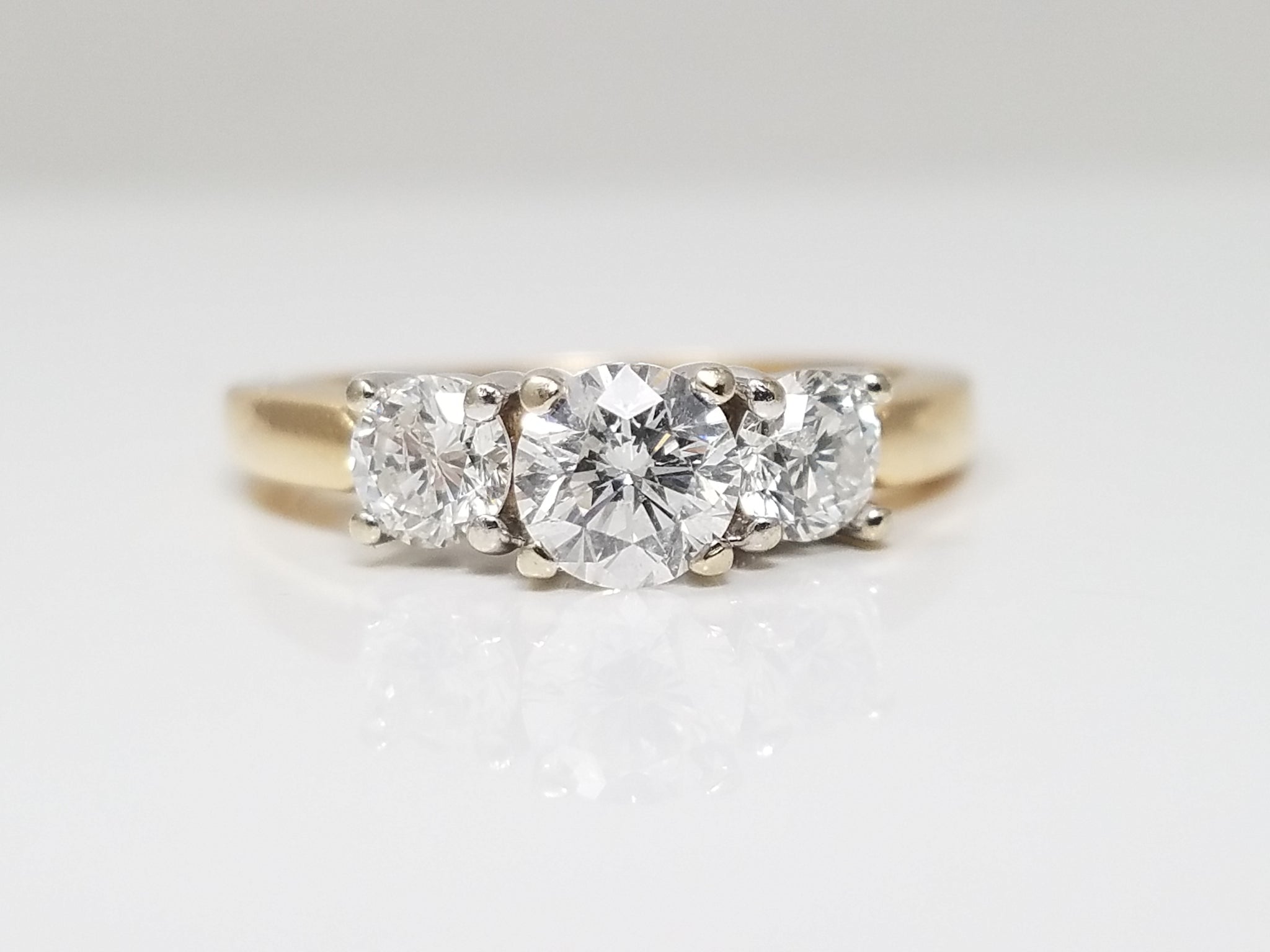 Stylish 14k Two Tone Gold 1ctw Natural Diamond Three Stone Engagement Ring