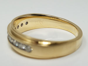 New! Men's 10k Yellow Gold Natural Diamond Wedding Ring Band