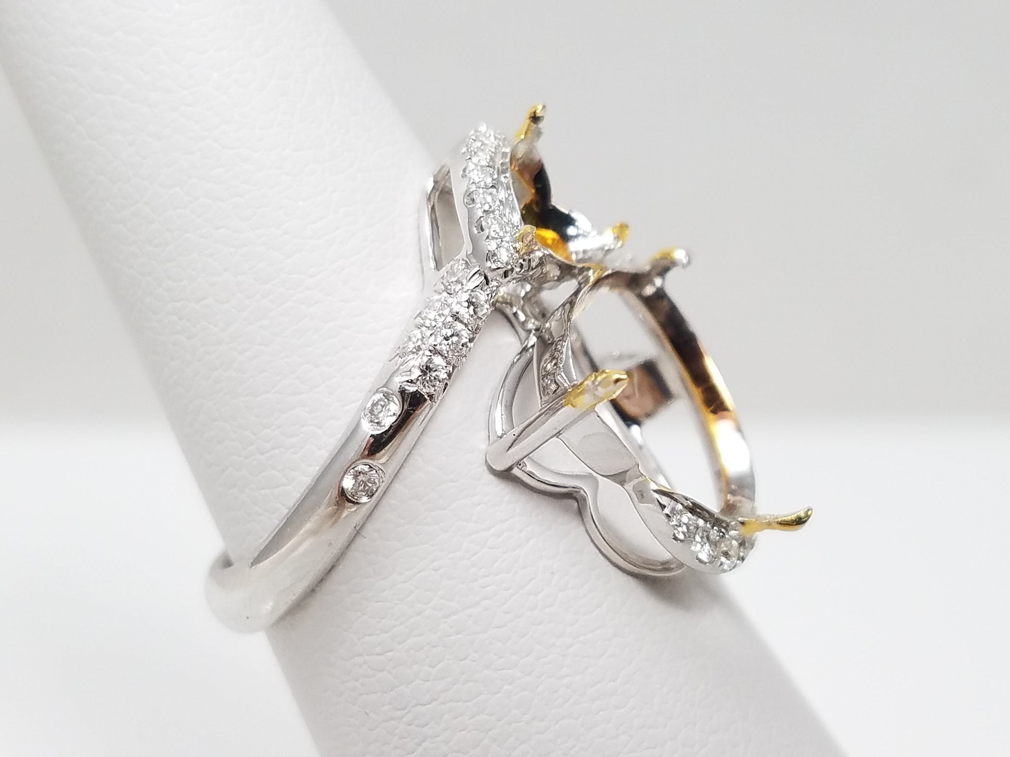 Precious 18k White Gold Natural Diamond Double Heart Ring Mount