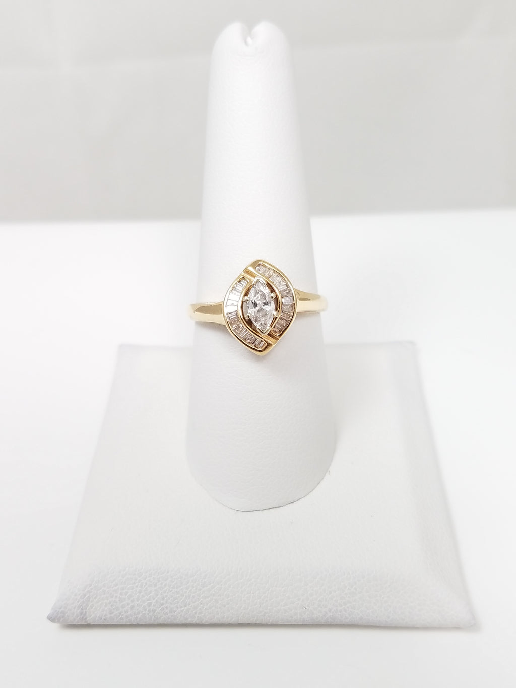 Precious 14k Yellow Gold Natural Diamond Engagement Ring