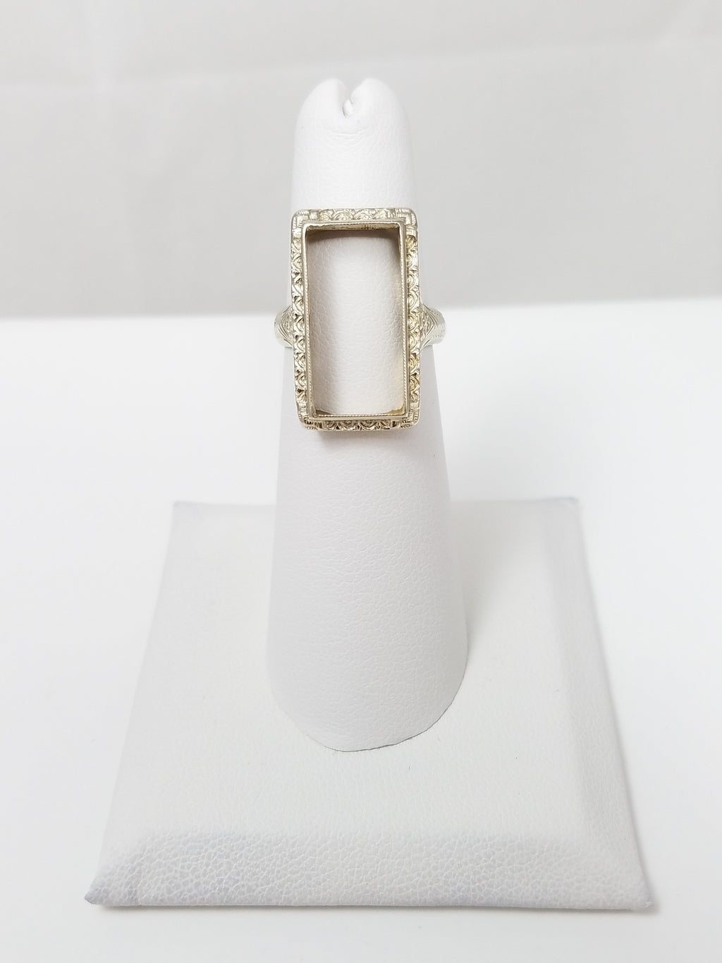 Art Deco 18k White Gold Ring Mount *To Restore *