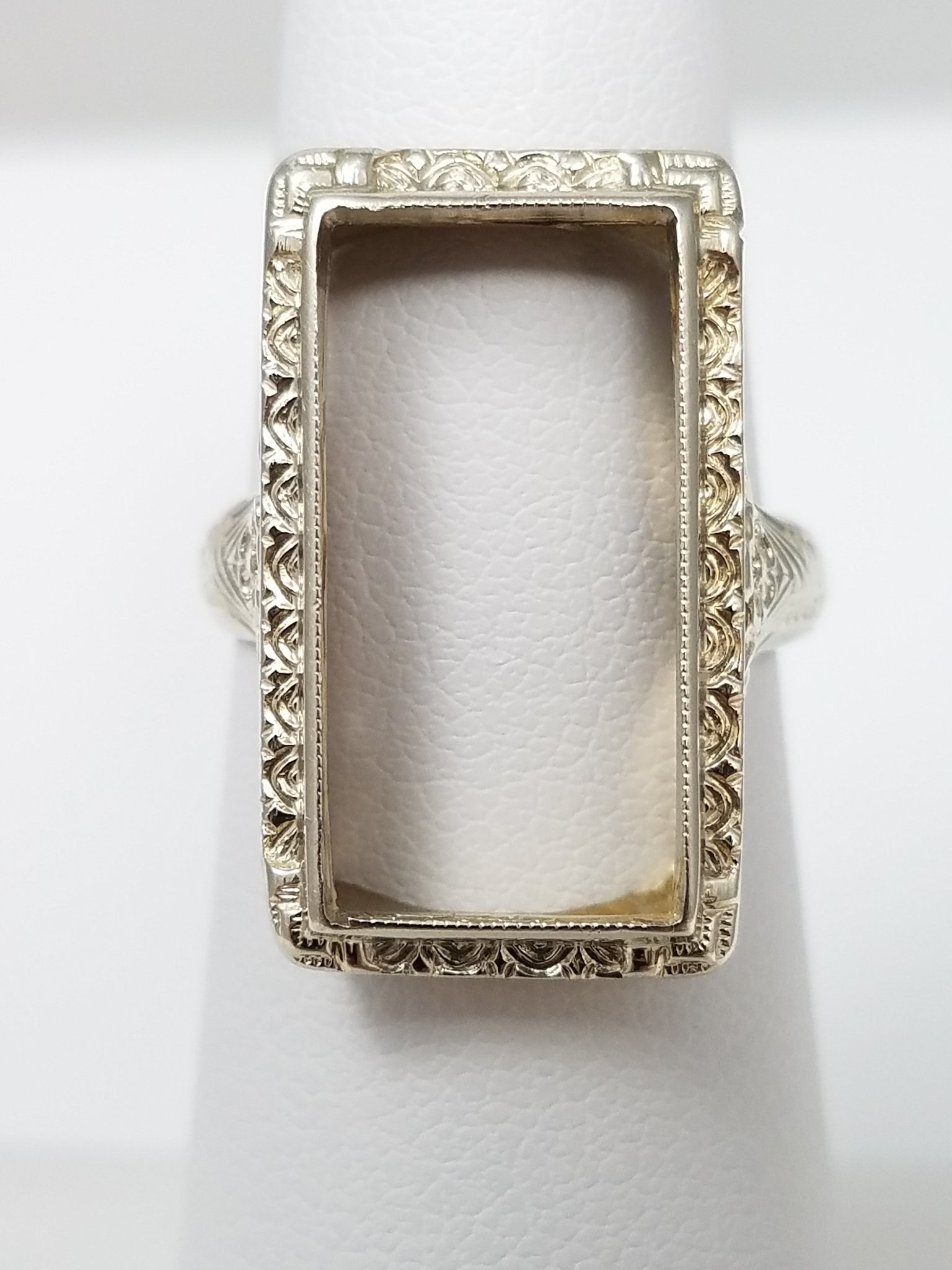 Art Deco 18k White Gold Ring Mount *To Restore *