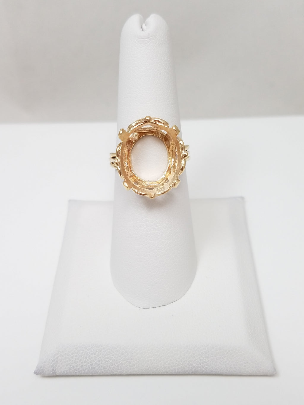 Elaborate Vintage 14k Yellow Gold Ring Mount