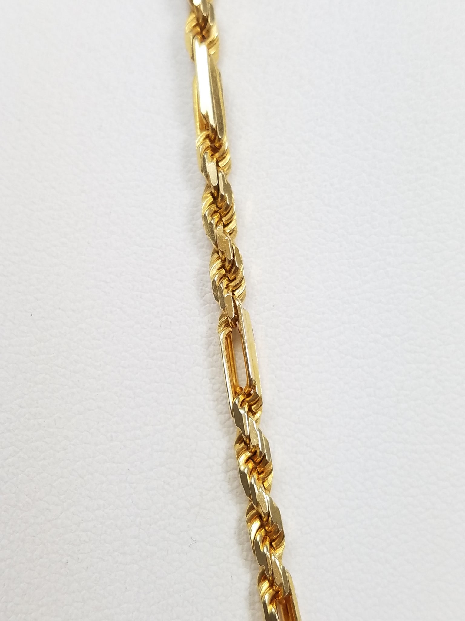Impressive 14k "Figarope" 20" Yellow Gold Chain