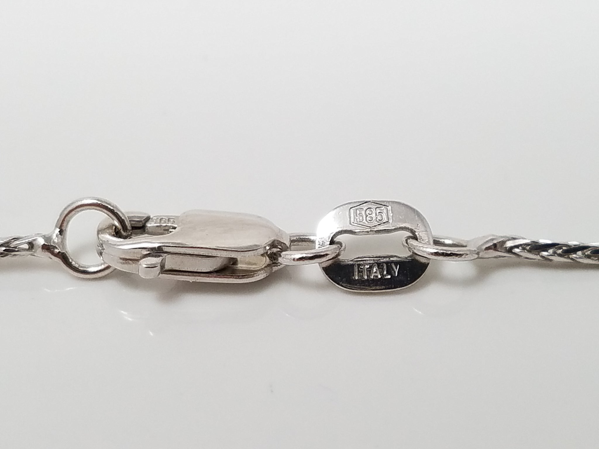 1mm/20" Wheat Link Chain Necklace in 14k White Gold