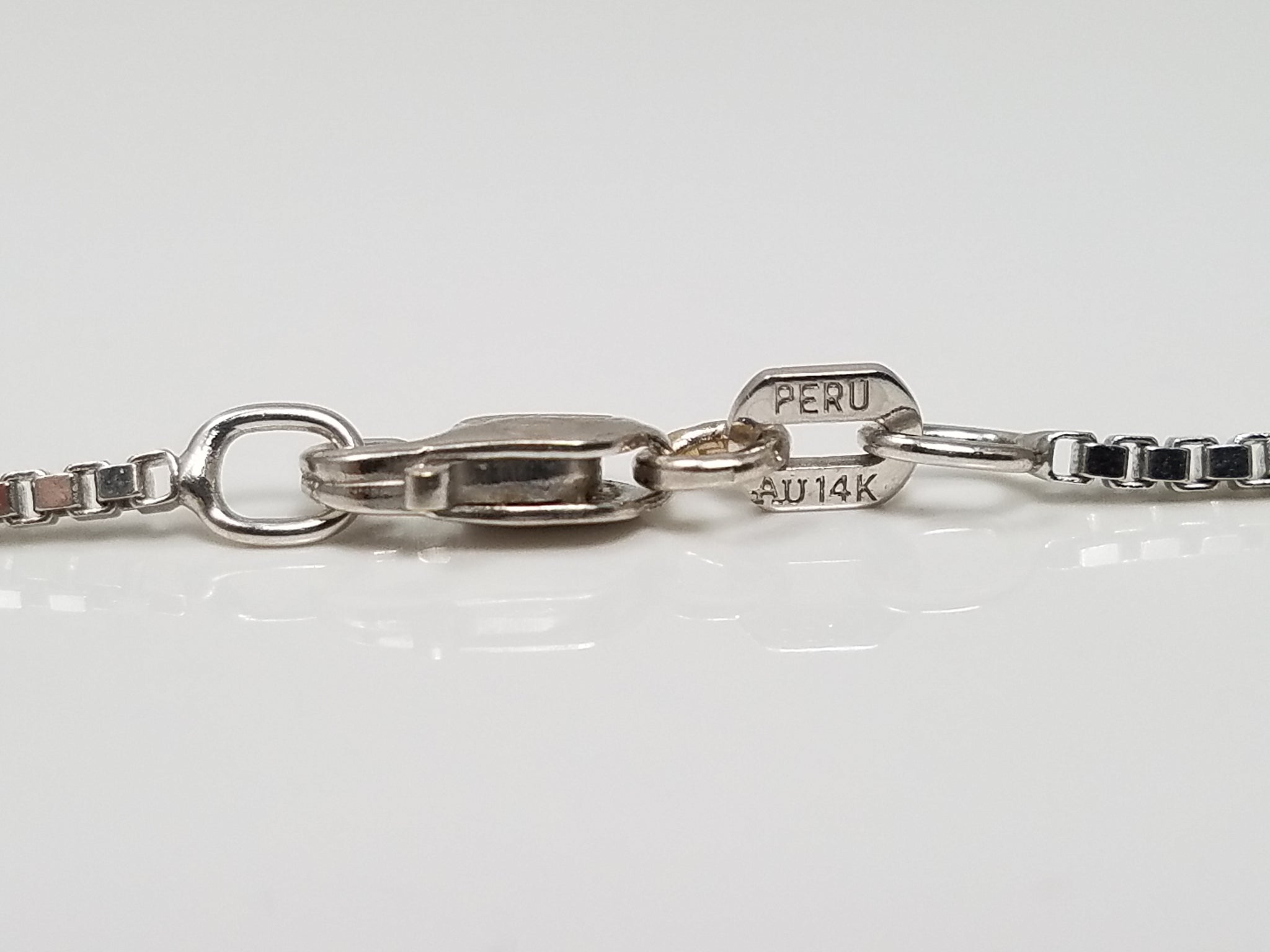 14k White Gold Box Link 1.3mm/18" Necklace