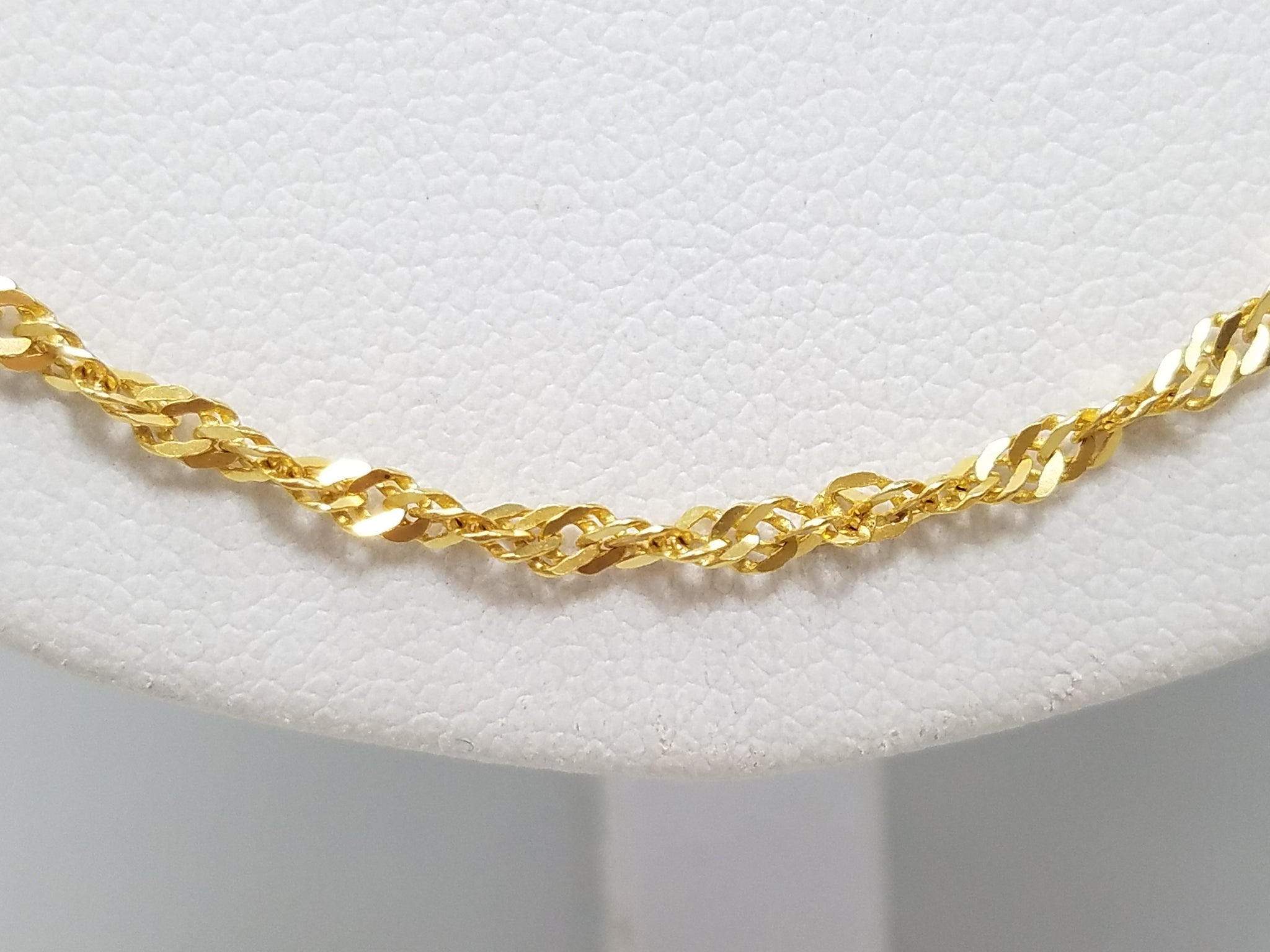 Sparkly 24" 14k Yellow Gold Singapore Link Chain Necklace