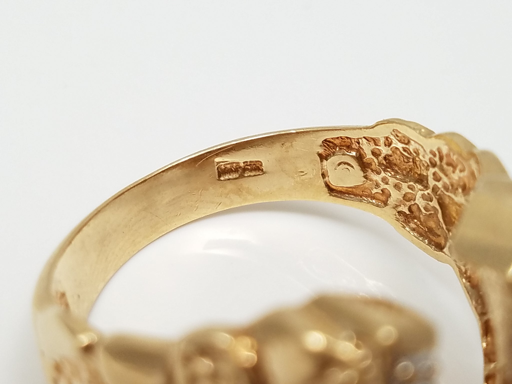 Amazing 10k Yellow Gold Natural Diamond Nugget Horseshoe Ring