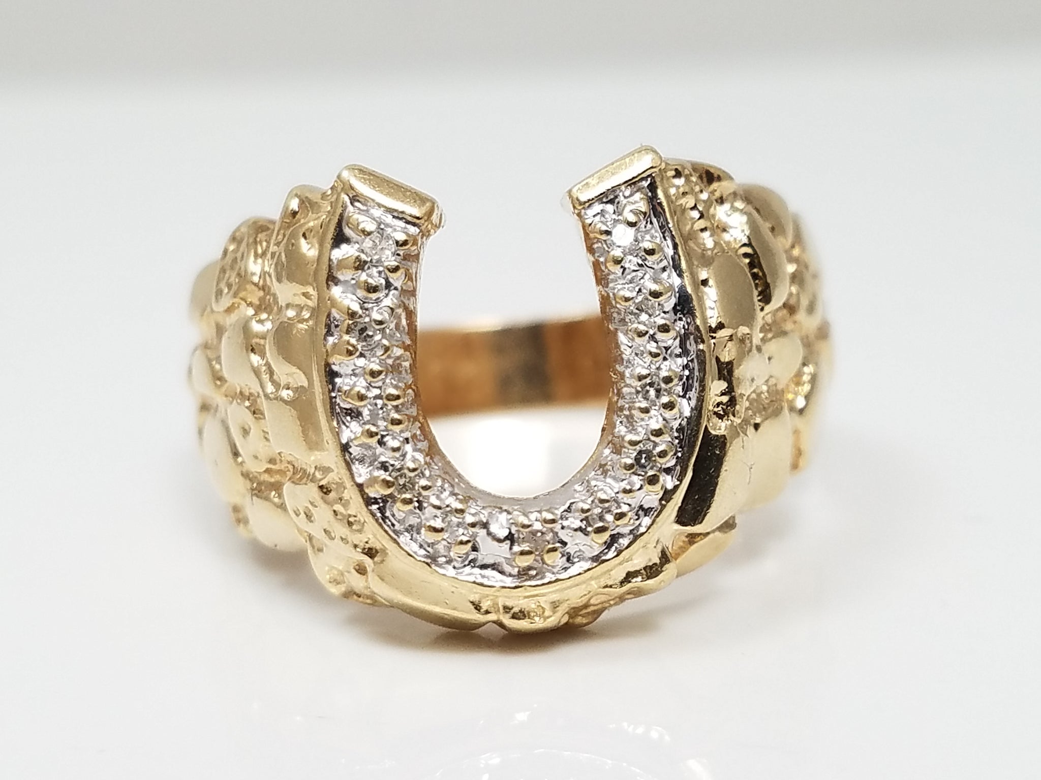 Amazing 10k Yellow Gold Natural Diamond Nugget Horseshoe Ring
