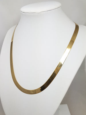 Sporty 18" 10k Yellow Gold Herringbone Link Chain Necklace