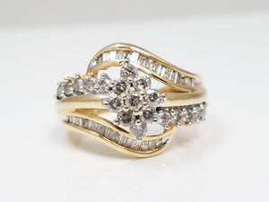 Sparkling 10k Natural Diamond Ring