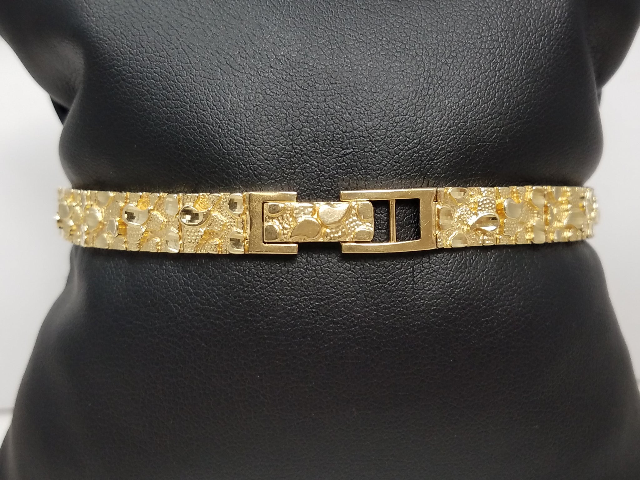 Rugged 8" 10k Yellow Gold Nugget Bracelet