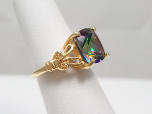 Mysterious 14k Yellow Gold Natural Mystic Topaz Ring