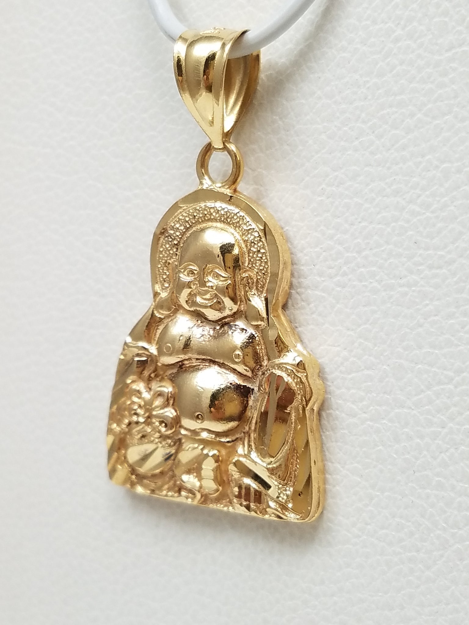Lucky 18k Yellow Gold Buddha Pendant