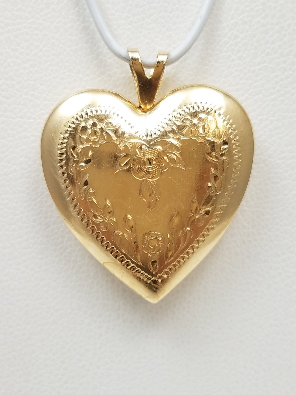 Precious 14k Yellow Gold Etched Heart Locket Pendant